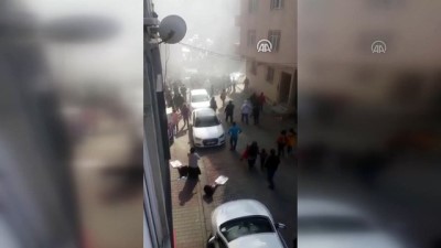 bulduk - Yangında mahsur kalan kadın, vatandaşların açtığı battaniyelerin üzerine atladı - İSTANBUL Videosu