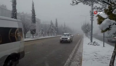 kar kalinligi -  Besni’de kar yağışı Videosu