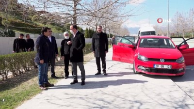 incil -  Pamukkale Belediyesi vatandaşların araçları ücretsiz dezenfekte etti Videosu