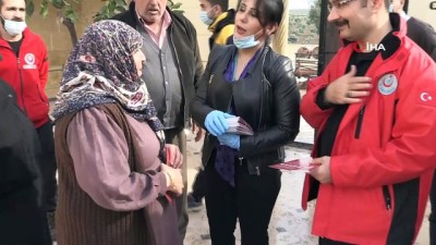  Türkiye’den Suriye’nin Kuzeyinde Koronavirüse Karşı Bilgilendirme Çalışması