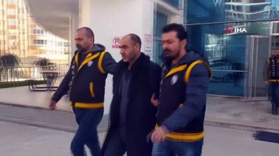  Acilin kapısına bırakılan şahsın katilleri kıskıvrak yakalandı