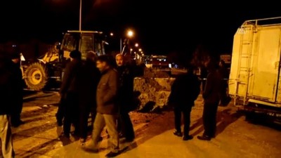 boru hatti - Adıyaman'da göçük altında kalan iki işçi yaralandı Videosu