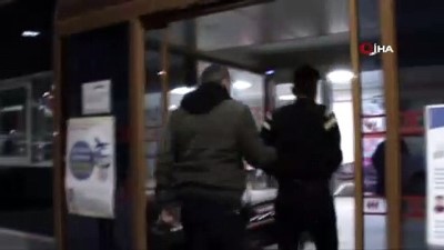 dinlenme tesisi -  Otobüste eroinle yakalanan şahıslardan biri tutuklandı Videosu