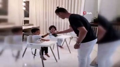 yildiz futbolcu - Cristiano Ronaldo'dan 'Evde kal' çağrısı Videosu