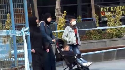 sokaga cikma yasagi -  Esenyurt'ta şeride rağmen banka oturan vatandaşlar pes dedirtti Videosu