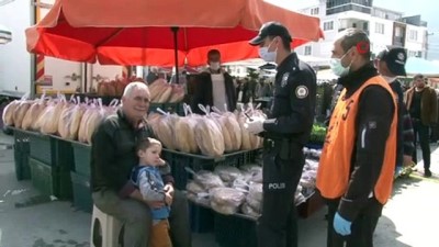 bulduk -  Polis semt pazarlarında yaşlı vatandaşlara kimlik kontrolü yaptı Videosu