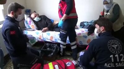  - Aksaray’da UMKE ekibi yaşlıları evlerinde tedavi ediyor