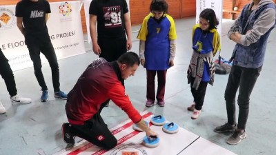 gorme engelliler - Floor curling sporu görme engelliler için sesli hale getirildi - ADANA Videosu