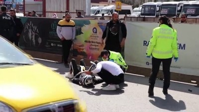 İki kişinin yaralandığı trafik kazası güvenlik kamerasında - ANTALYA