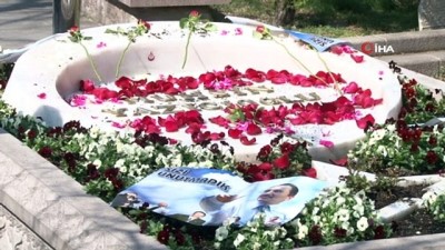 Muhsin Yazıcıoğlu vefatının 11. yılında kabri başında anıldı