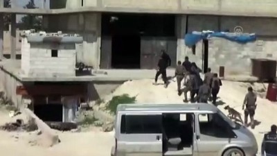el yapimi bomba - Tel Abyad'da inşaat halindeki evde patlayıcı malzemeleri bulundu - ŞANLIURFA Videosu