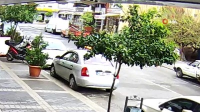 yangin tupu -  Hareket halindeki otomobil alev alev yandı Videosu