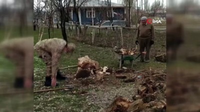  Odun kıran askerler gönüllere taht kurdu