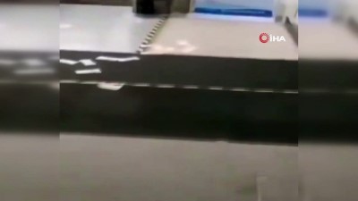 metro istasyonu -  - Çin'de metroda saçılan paralara 'korona' korkusuyla kimse dokunamadı Videosu
