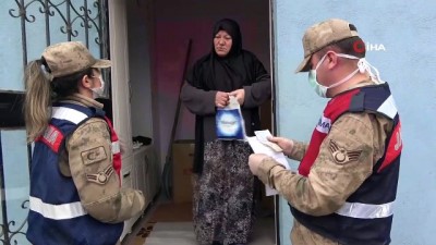  Jandarma ekipleri yaşlı ve hastalar için seferber oldu