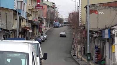 hayalet -  Korona virüs nedeniyle Ardahan'da sokaklar boş kaldı Videosu