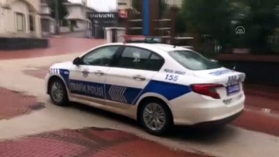 Polis üç dilde 'Evde kal' anonsu yaptı - DİYARBAKIR