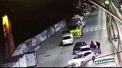 yaralama sucu - Polisin 'dur' ihtarına uymayarak kaçan 6 şüpheliden 4'ü yakalandı - İSTANBUL Videosu