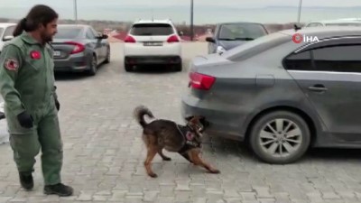  Van’da eroin operasyonu: 3 kilo 25 gram eroin ele geçirildi