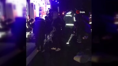tahkikat -  Kaçak göçmen taşıyan ticari minibüs kaza yaptı: 5'i ağır 21 yaralı Videosu