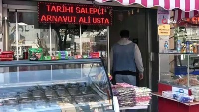 kisikli -  Muhtardan 65 yaş üstü vatandaşa salep ikramı Videosu