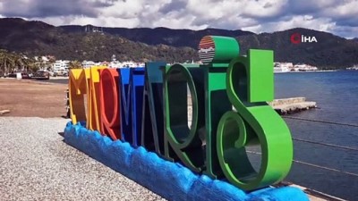  - Sahiller güvercin ve martılara kaldı