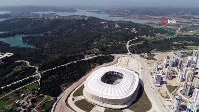 yuruyen merdiven - Adana’nın yeni stadyumunda sona gelindi Videosu