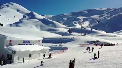yariyil tatili - Denizli Kayak Merkezi 100 günde 200 bin ziyaretçiyi ağırladı Videosu