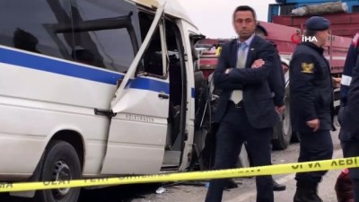 isci servisi -  Manisa'da feci kaza: 2 ölü 8 yaralı Videosu