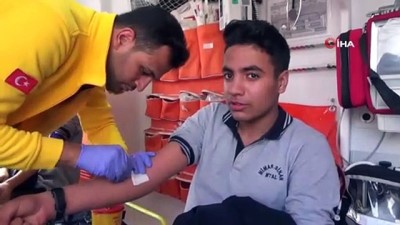 ozel hastaneler -  40 öğrenci gıda zehirlenmesi şüphesiyle hastaneye kaldırıldı Videosu