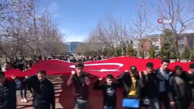  Üniversite öğrencilerinden 'Bahar Kalkanı Harekatı'na destek