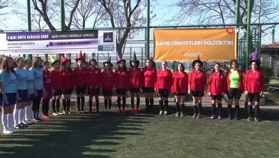 futbol takimi -  Cadıköy Futbol Takımı, 8 Mart Dünya Kadınlar Günü için sahaya çıktı Videosu