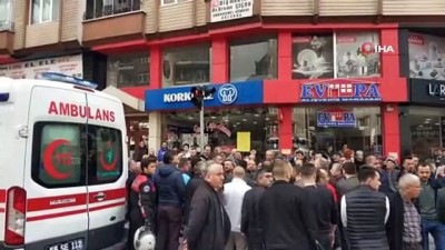 silahli saldirgan -  Sokak ortasında 'bakışma' yüzünden silahlı saldırı: 1 yaralı Videosu