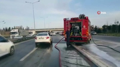  E-5’ te otomobil alev alev yandı