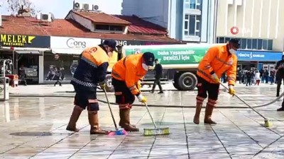  Denizli, sabun köpükleriyle beyaza büründü