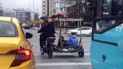  İstanbul'un göbeğinde tehlikeli yolculuk kamerada