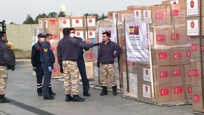 yardim paketi - İtalya ve İspanya'ya tıbbi yardım taşıyan askeri uçak (1) - ANKARA Videosu