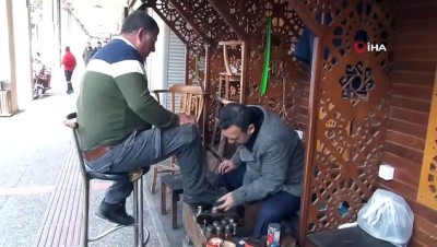 ayakkabi boyacisi -  Romanlar da “Biz Bize Yeteriz Türkiyem” dedi Videosu