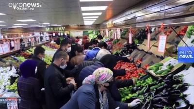 euro - Video | Türkiye'de sokağa çıkma yasağı: Öncesi ve sonrasında yaşananlar Videosu