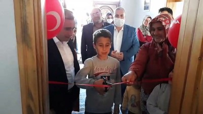  Araban'da 16 yetim ve öksüz çocuğa çocuk odası takımı ve bilgisayar hediye edildi