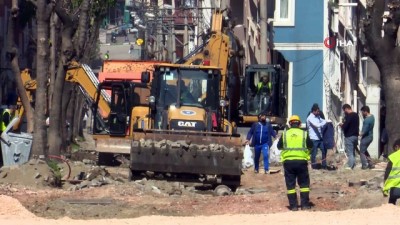  İpekçilik Caddesi sil baştan yenileniyor