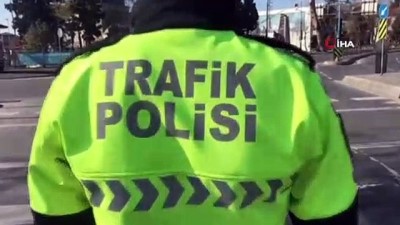 gesi -  İstanbul’da sokağa çıkma kısıtlamasında trafik denetimleri Videosu