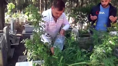  Korona virüsü mezar ziyaretlerini de olumsuz etkiledi