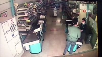  Kurusıkı tabancayla market soygunu kamerada
