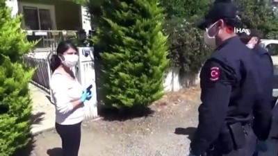 cilingir -  Marmaris polisinden kapıda kalan aileye çilingir yardımı Videosu