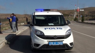  Sabah evden yürüyüş için çıkan yaşlı adamın cesedi yol kenarında bulundu