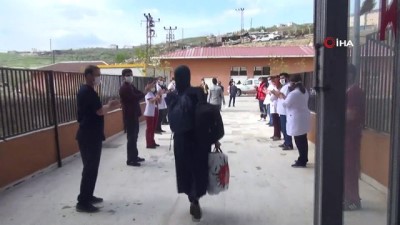 bronsit hastaligi -  Şırnak’ta korona virüsü yenen 9 hasta alkışlarla taburu oldu Videosu