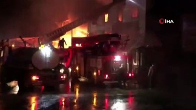 yangin yeri -  Trabzon’da balık fabrikasının soğuk hava deposundaki yangın kontrol altına alındı Videosu