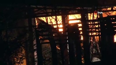 yangin yeri -  Trabzon’da balık fabrikasının soğuk hava deposundaki yangın kontrol altına alındı Videosu