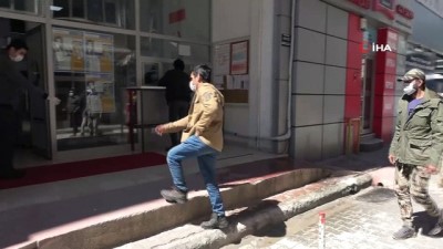  Yunanistan sınırından geçemeyen göçmenler Samsun’a getirildi